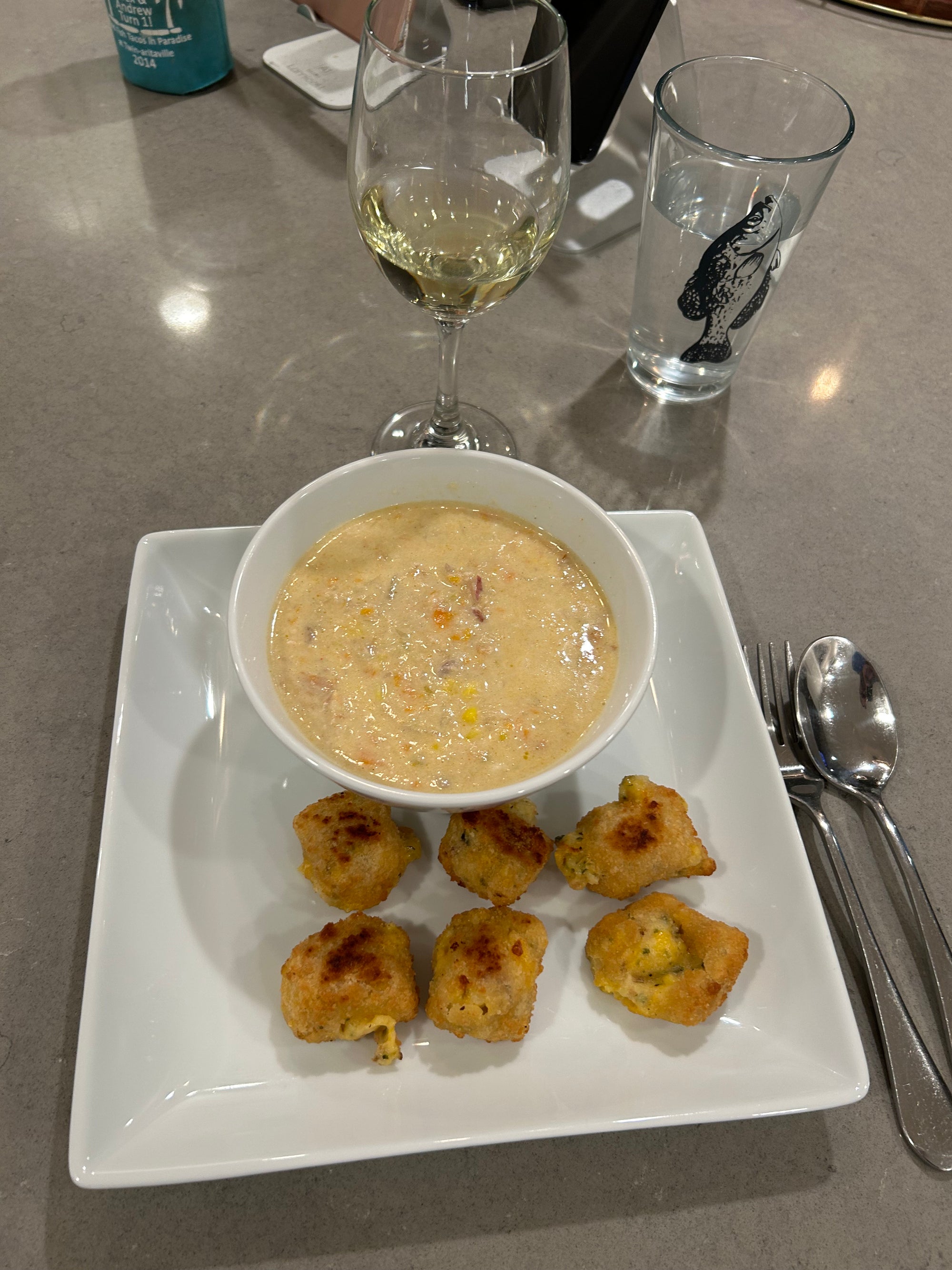Smoked Salmon Chowder - 24 oz